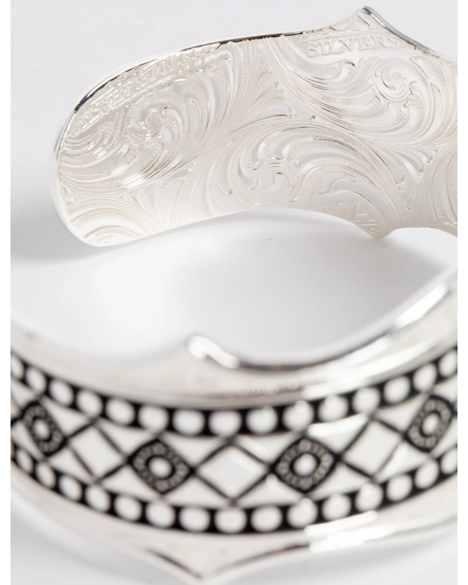 Montana Silversmiths Women's Phases Of The World Cuff Bracelet 6 Montana Silversmiths Women's Phases Of The World Cuff Bracelet - Image 4