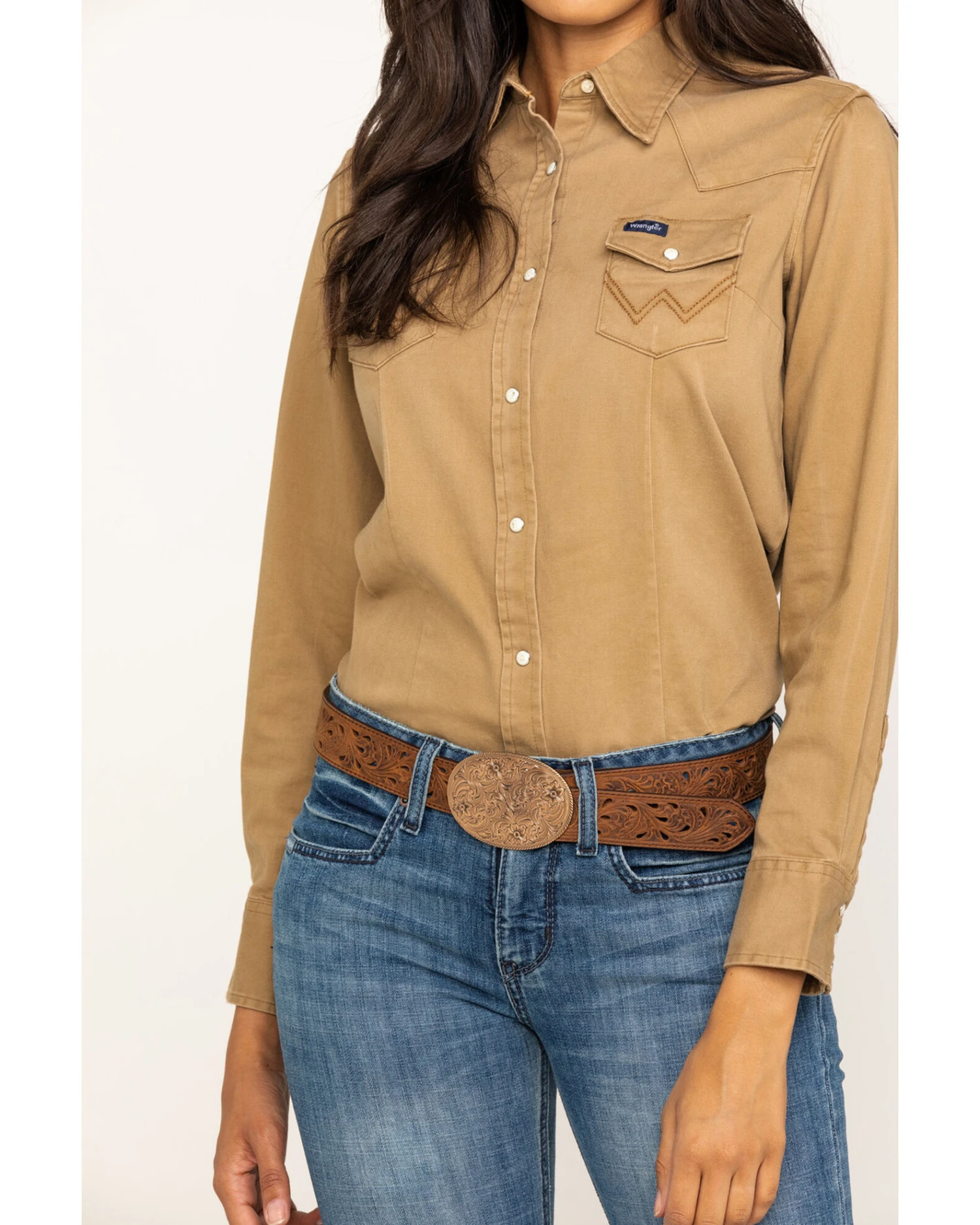 Wrangler Women's Solid Long Sleeve Snap Western Shirt 8 Wrangler Women's Solid Long Sleeve Snap Western Shirt - Image 6