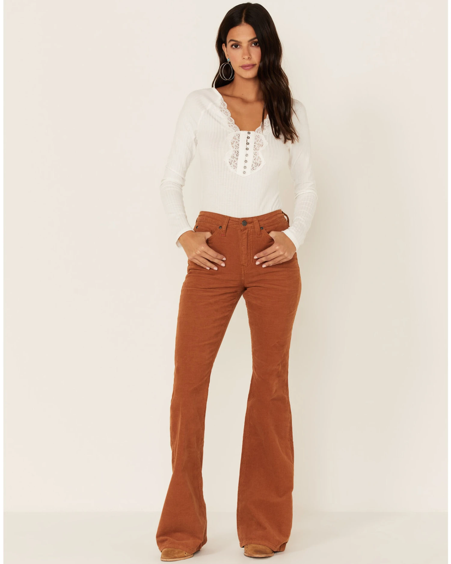 Idyllwind Women's Pecan High Rise Flare Stretch Corduroy Pants 4 Idyllwind Women's Pecan High Rise Flare Stretch Corduroy Pants - Image 2