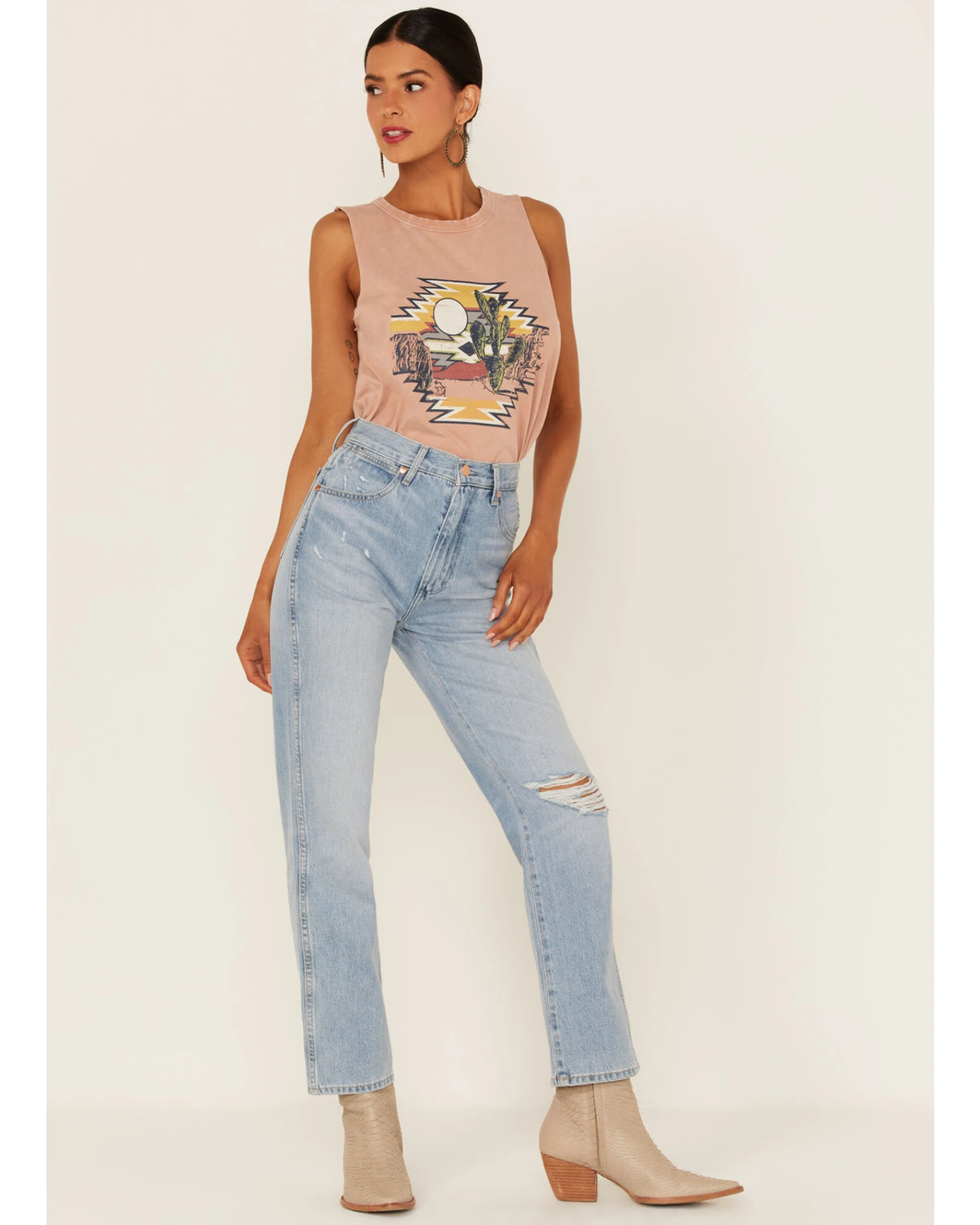 Wrangler Retro Women's Wild West 603 Mid Damaged High Rise Straight Jeans 3 Wrangler Retro Women's Wild West 603 Mid Damaged High Rise Straight Jeans