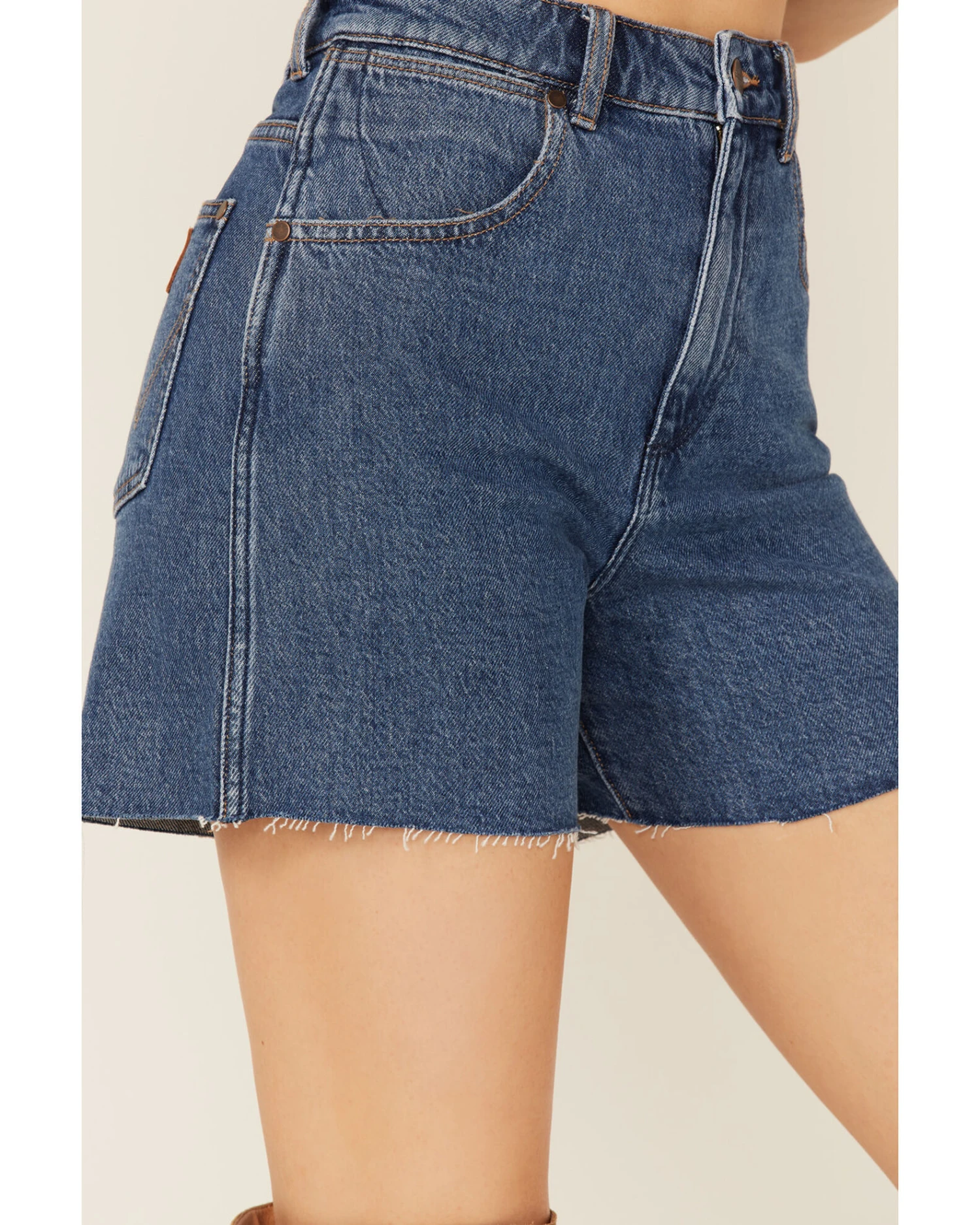 Wrangler Women's Seaside High Rise A-Line Cutoff Shorts 6 Wrangler Women's Seaside High Rise A-Line Cutoff Shorts - Image 4