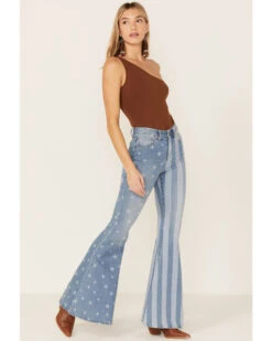 Shyanne Women's Stars & Stripes Print High Rise Super Flare Jeans 8 Shyanne Women's Stars & Stripes Print High Rise Super Flare Jeans -Ariat Store 2000358728 414 P1