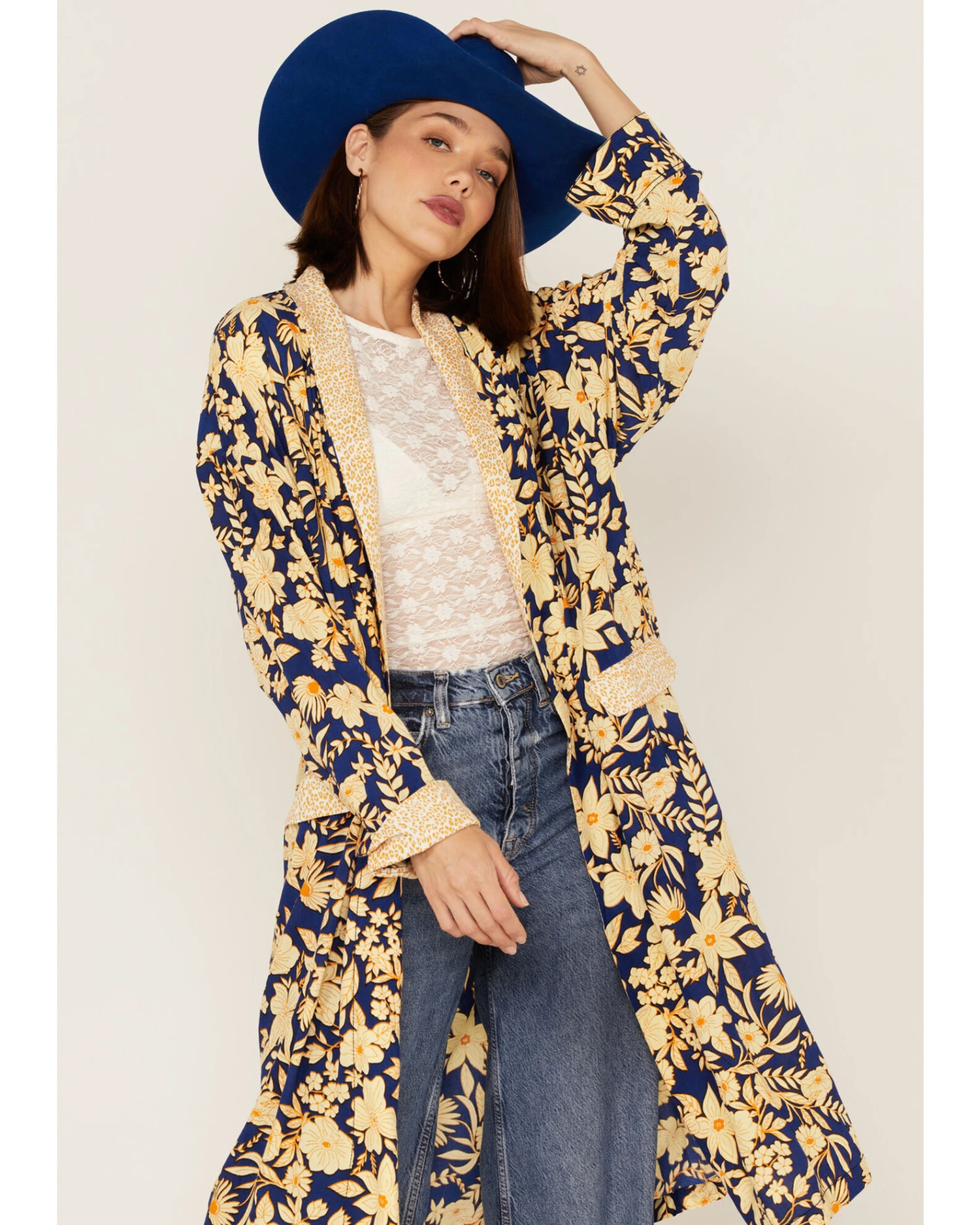 Free People Women's Wild Nights Floral Print Long Sleeve Kimono Duster 5 Free People Women's Wild Nights Floral Print Long Sleeve Kimono Duster - Image 3