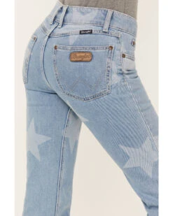 Wrangler Retro Women's Light Wash Mid Rise Star Print Mae Flare Jeans 9 Wrangler Retro Women's Light Wash Mid Rise Star Print Mae Flare Jeans -Ariat Store 2000380198 400 P4