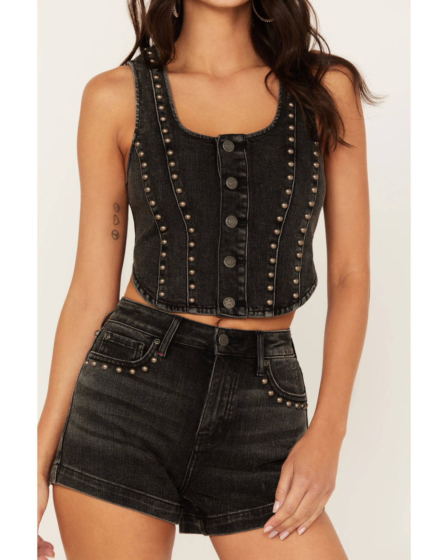 Idyllwind Women's Delrose Drive Studded Denim Vest 3 Idyllwind Women's Delrose Drive Studded Denim Vest