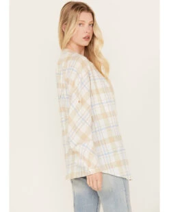 Cleo + Wolf Women's Oversized Plaid Print Button Up 9 Cleo + Wolf Women's Oversized Plaid Print Button Up -Ariat Store 2000386559 110 P4